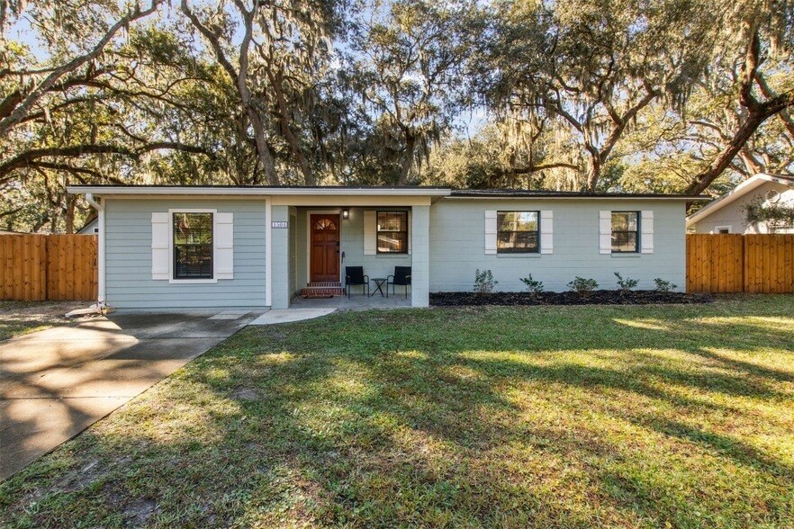 Foto principal - 1504 Leon St