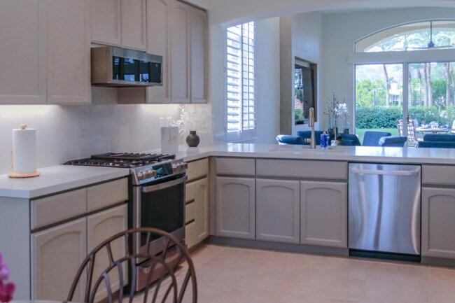 Foto del edificio - 48295 Casita Dr