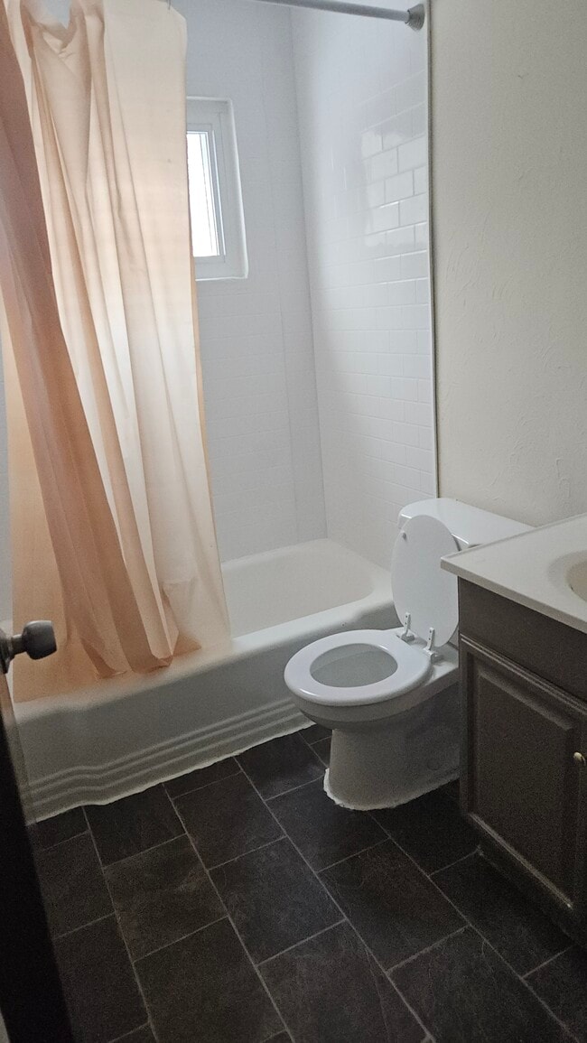 Foto del edificio - 209 Dalepark Dr