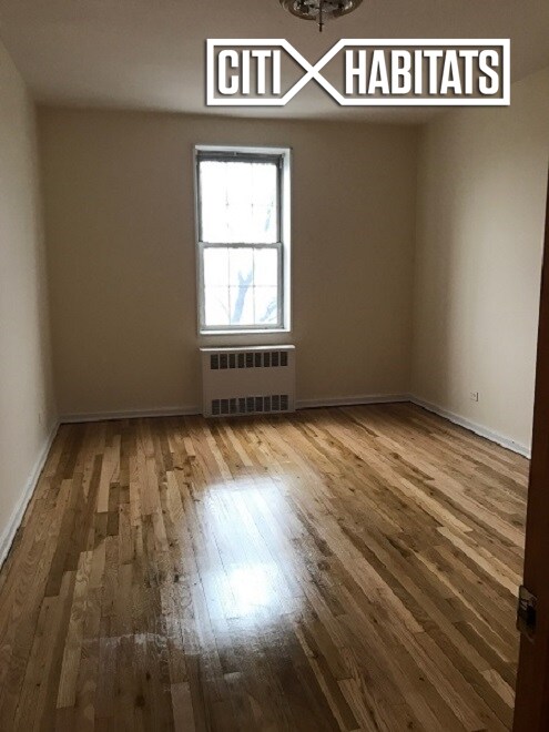 Building Photo - 6393 Woodhaven Blvd