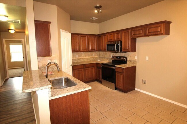 Foto del edificio - 4510 SE 77th St