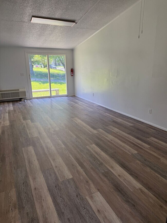 Foto del edificio - 336-346-346 N 40th St