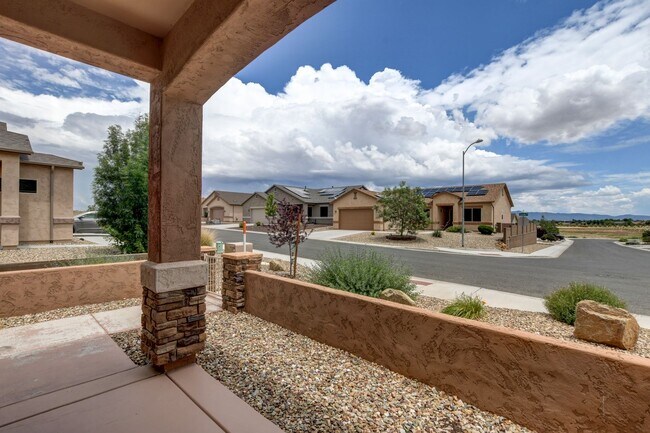 Building Photo - Beautiful home in Granville