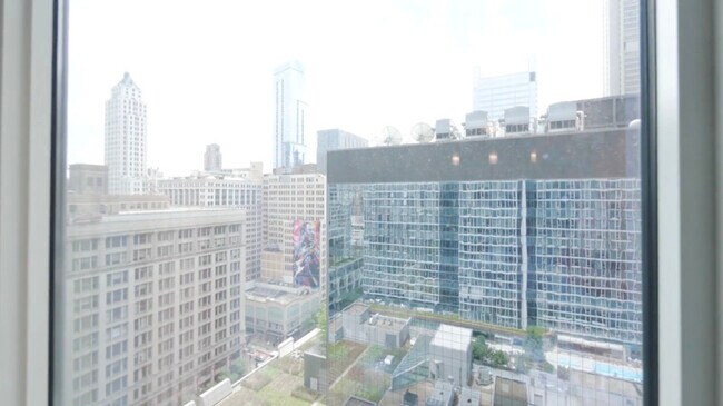 Foto del edificio - 21 W Randolph St