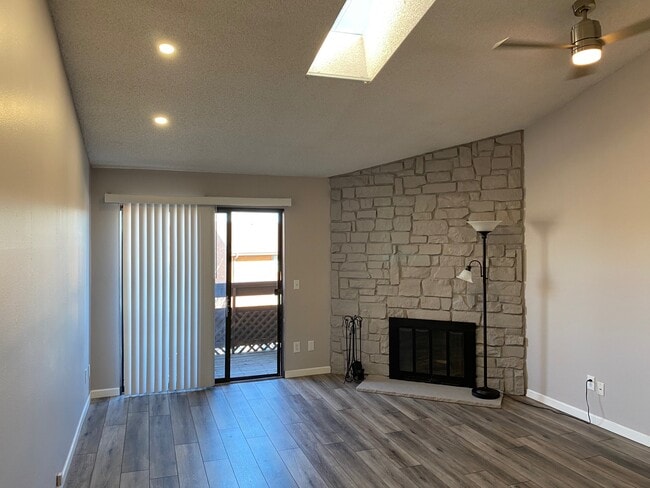 Wood Burning Fireplace - 341 Wright St