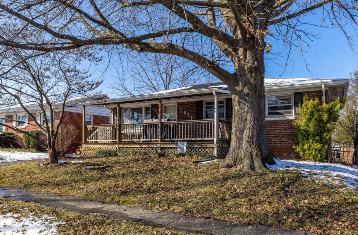 1977 Greenleaf Dr, Lexington, KY 40505 House Rental in Lexington, KY