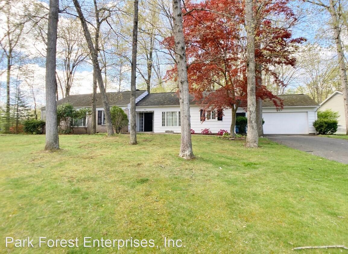 Primary Photo - 3 br, 2.5 bath House - 1846 Park Forest Ave.