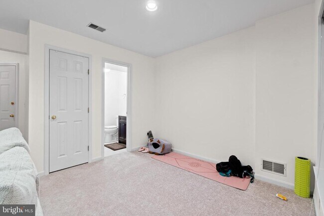 Foto del edificio - 1468 Park Garden Ln