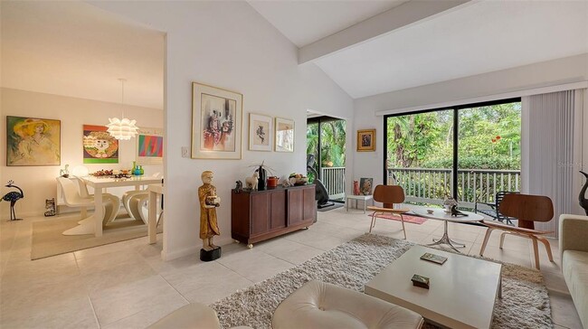 Foto del edificio - 1621 Clower Creek Dr