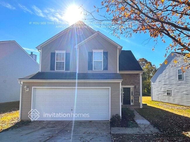 Building Photo - 7211 Hidden Creek Dr