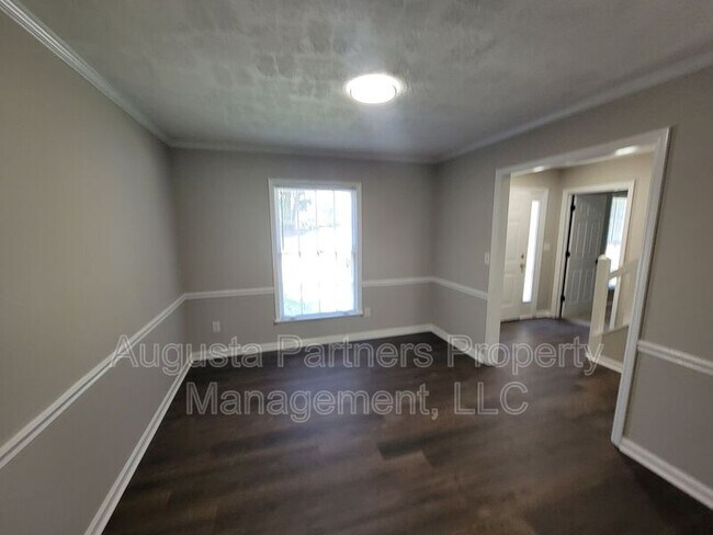 Foto del edificio - 428 Pleasant Home Rd