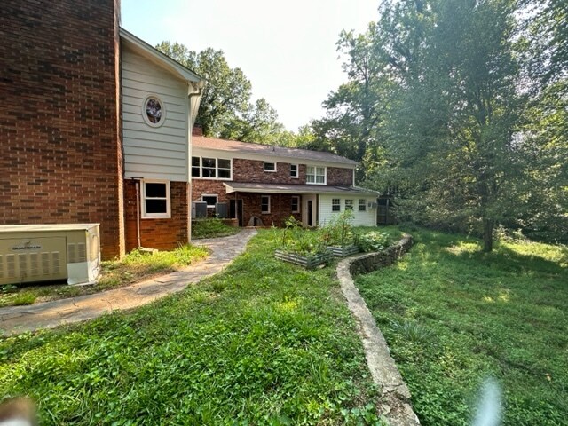 Foto del edificio - 108 Pine Acres Rd