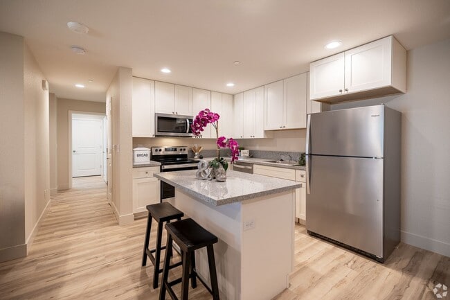 Interior Photo - Rumble Estates