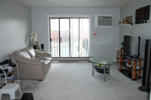 Building Photo - 202 S Waters Edge Dr