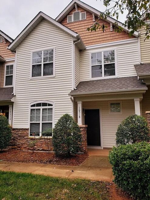Building Photo - Room in Townhome on McGoogan Ln