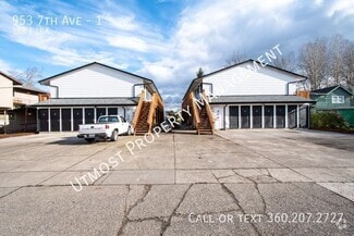 Building Photo - 953 7th Ave