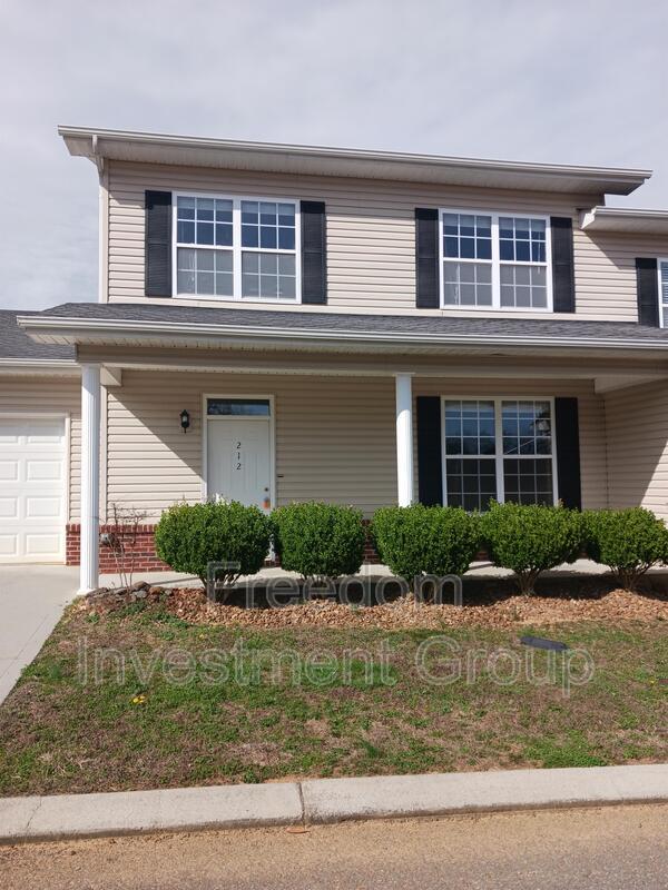 212 Brownstone Way, Loudon, TN 37774 Condo for Rent in Loudon, TN