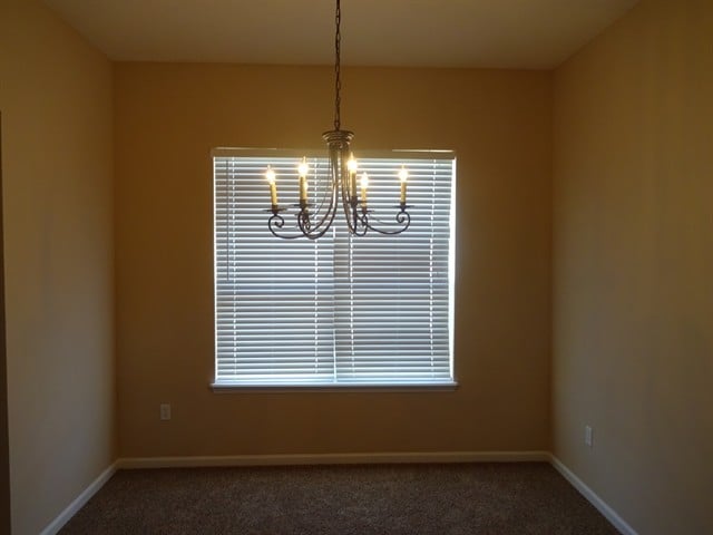 Building Photo - 3108 Silverado Cir