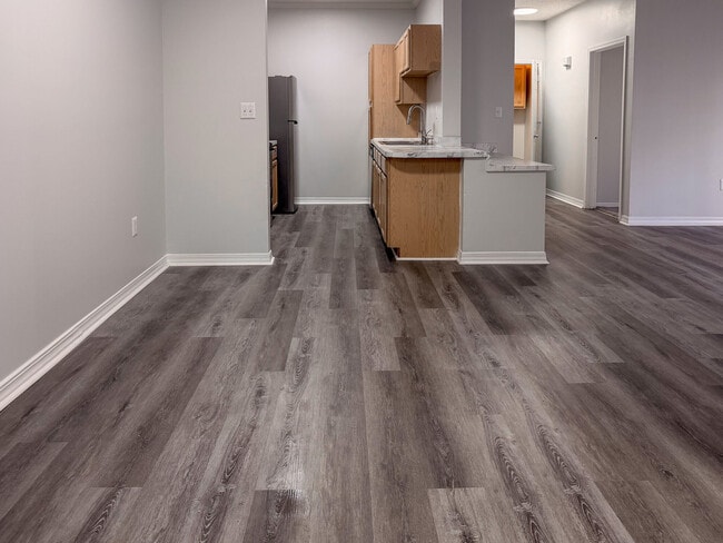 Building Photo - Oxford Point