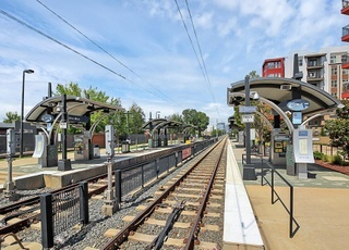 Foto del edificio - 404 New Bern Station Ct