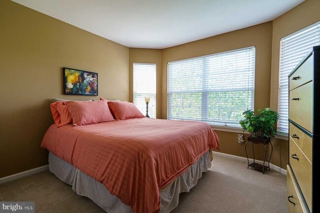 Building Photo - 4490 Apple Blossom Dr