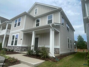 Building Photo - 513 Dorset Strm Dr