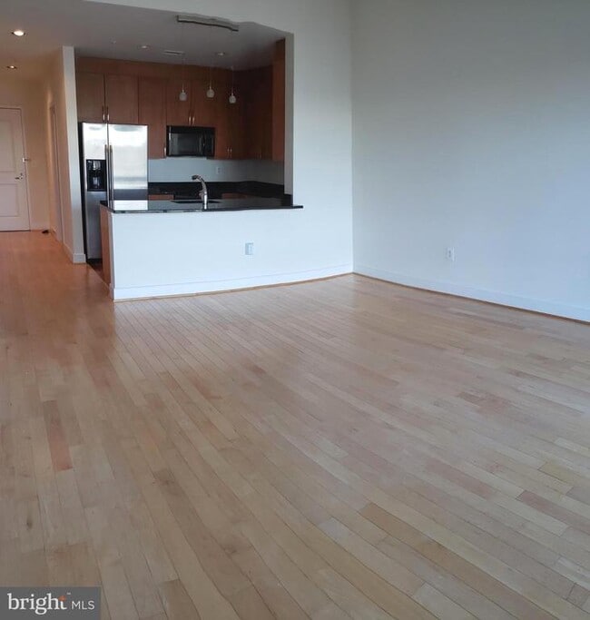 Building Photo - 4101 Albemarle St NW
