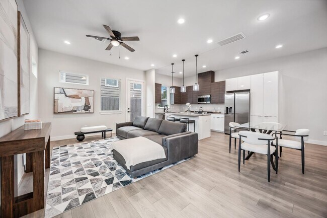 Foto del edificio - 303 Charlock St