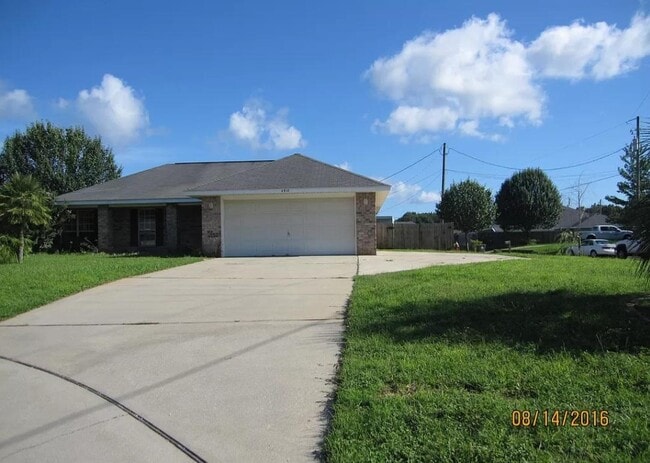 Building Photo - 4918 Chads Cir