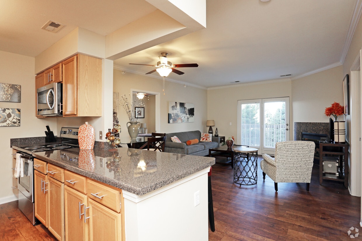 The Larimore Apartments in Omaha, NE