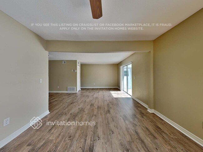 Foto del edificio - 312 S Moss Rd