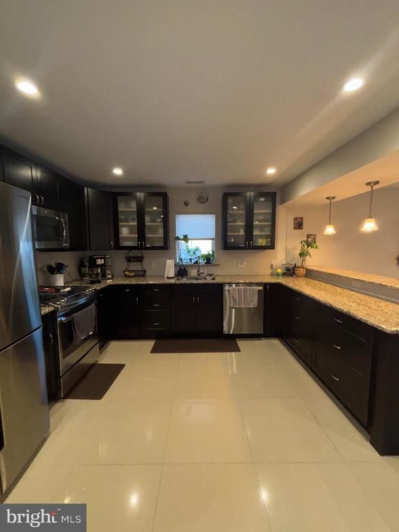 Building Photo - 2909 Crafton Dr
