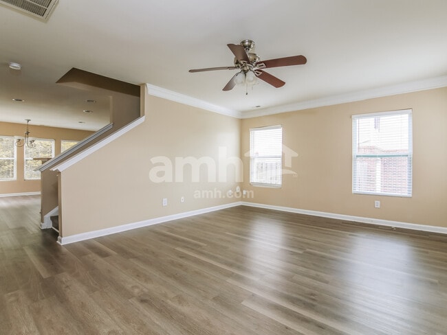 Foto del edificio - 1125 Rutledge Landing Dr