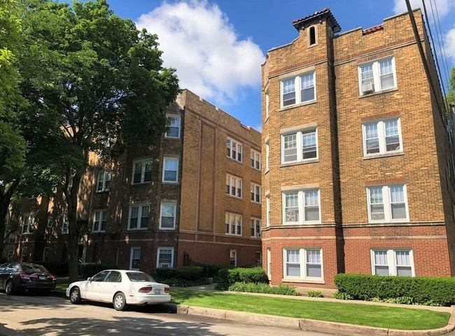 WASHTENAW Apartments - Chicago, IL | Apartments.com