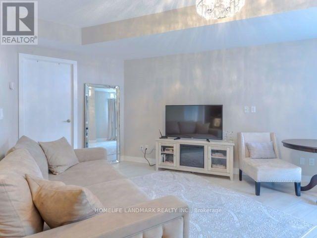 Building Photo - 169 Fort York Blvd