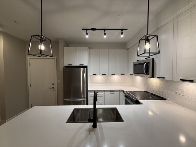 Photo du bâtiment - 22562-22562 121 Ave