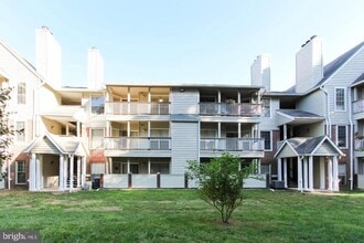 Building Photo - 3916 Penderview Dr