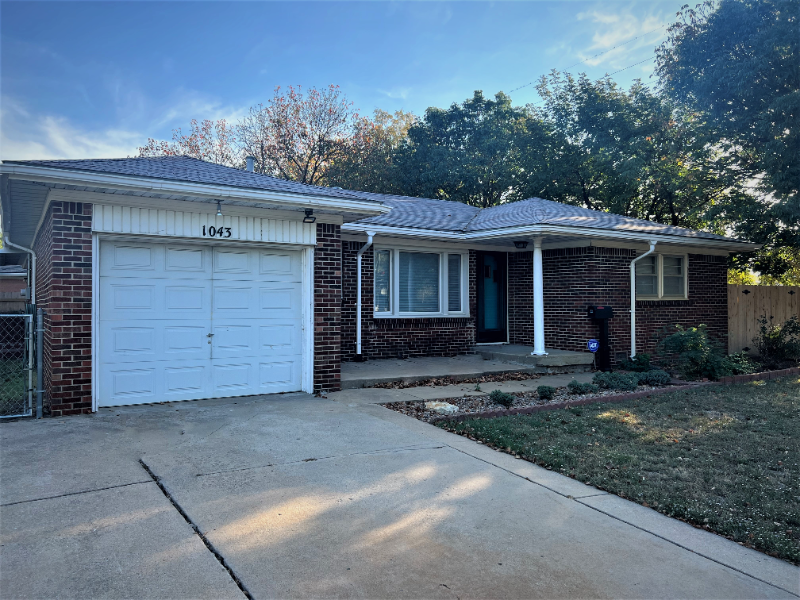 Foto principal - 1043 W 34th St S