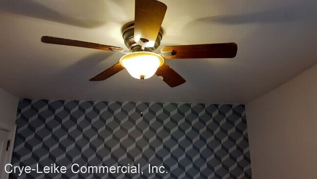Building Photo - 3 br, 1 bath House - 7100 Sevierville Pike