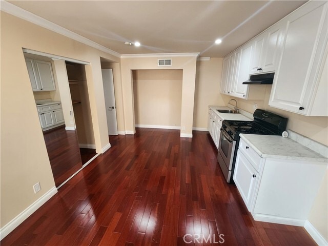 Foto del edificio - 16331 Shamhart Dr