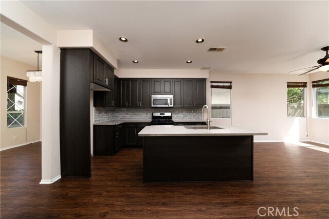 Building Photo - 4 Seven Kings Pl