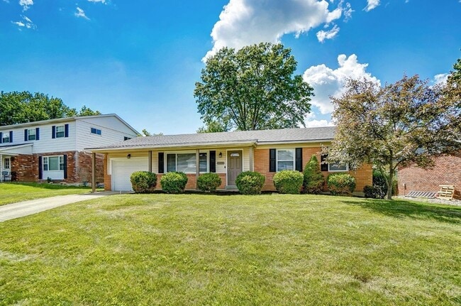 Photo - 1599 Yellowglen Drive Unit House