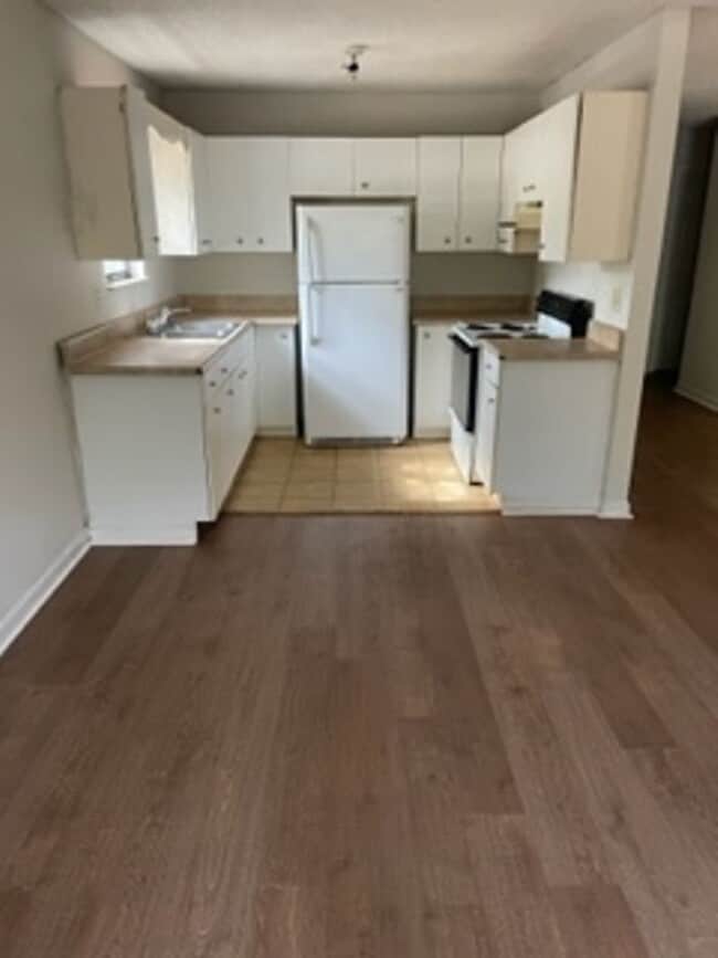 Photo - 3652 Estates Rd Apartment