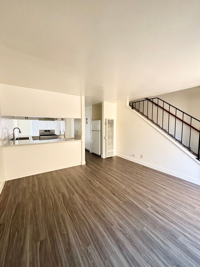 Foto del edificio - 728 N D St