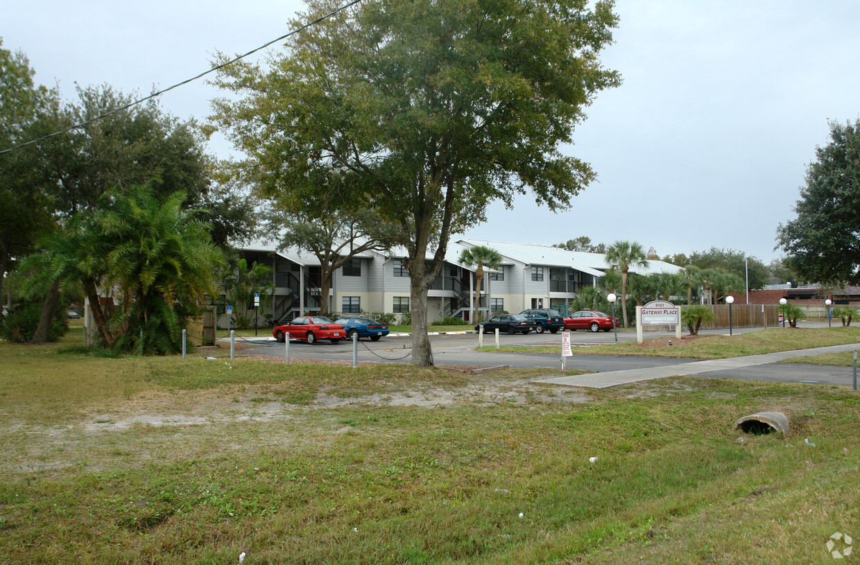 Gateway Place Apartments - Apartments in Saint Petersburg, FL ...