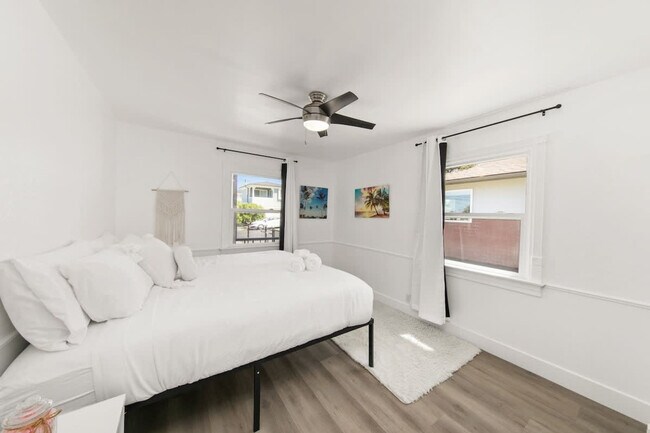 Foto del edificio - 129 Maple Ave