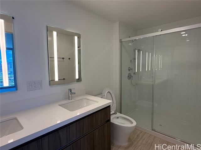 Building Photo - 1515 Liona St