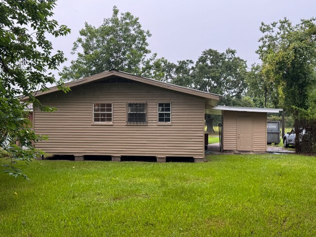 Foto del edificio - 343 Mills Ave