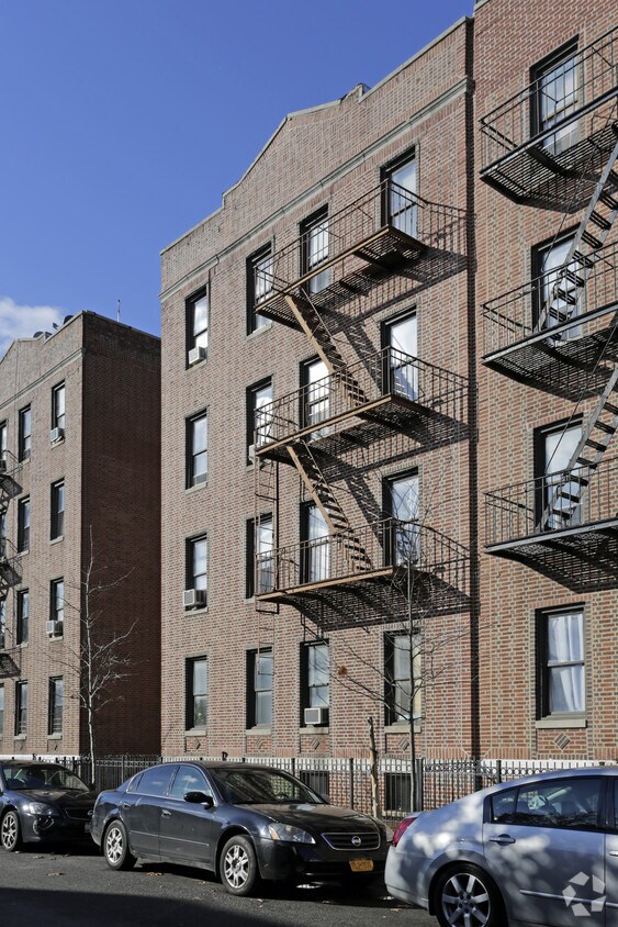 Building Photo - 3230 41st St