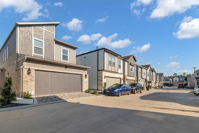 Foto del edificio - 3109 Boulder Rnch Dr